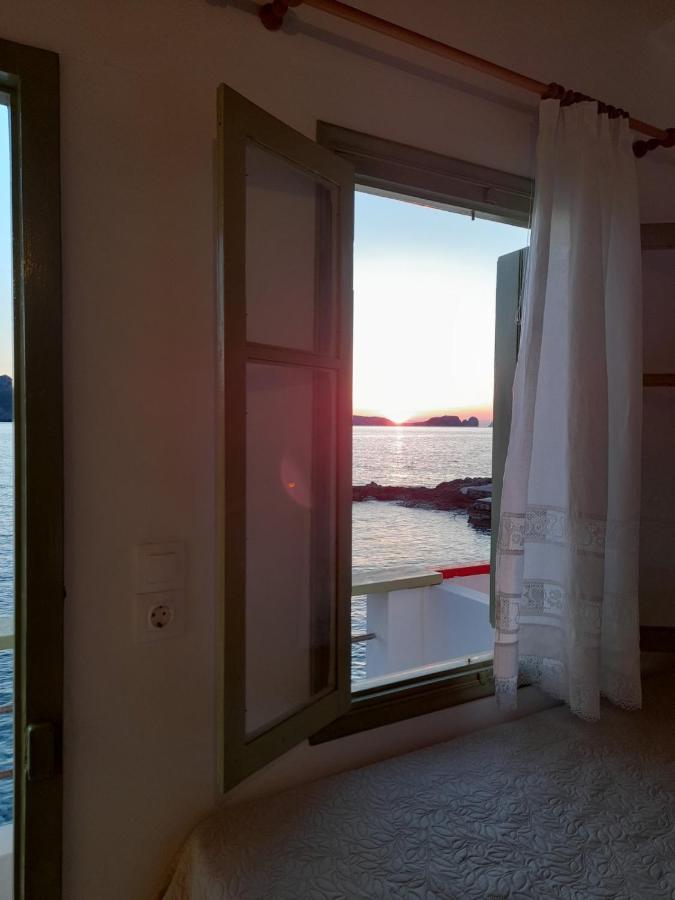 Milos By The Sea - Eco House Plaka  Exteriér fotografie