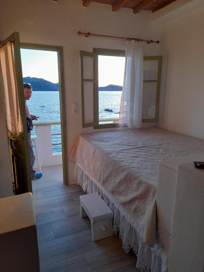 Milos By The Sea - Eco House Plaka  Exteriér fotografie